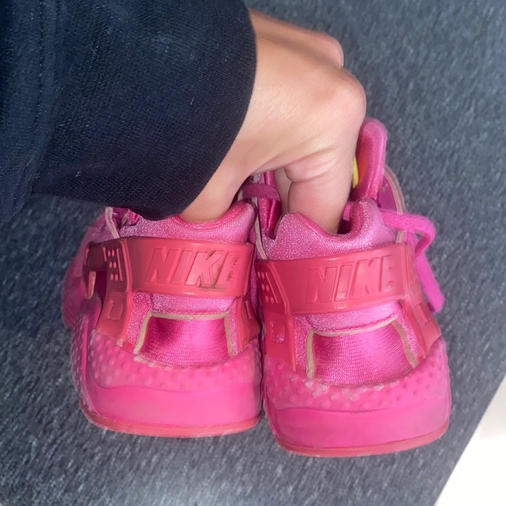 Kids huaraches size 2y - Picture 5 of 5